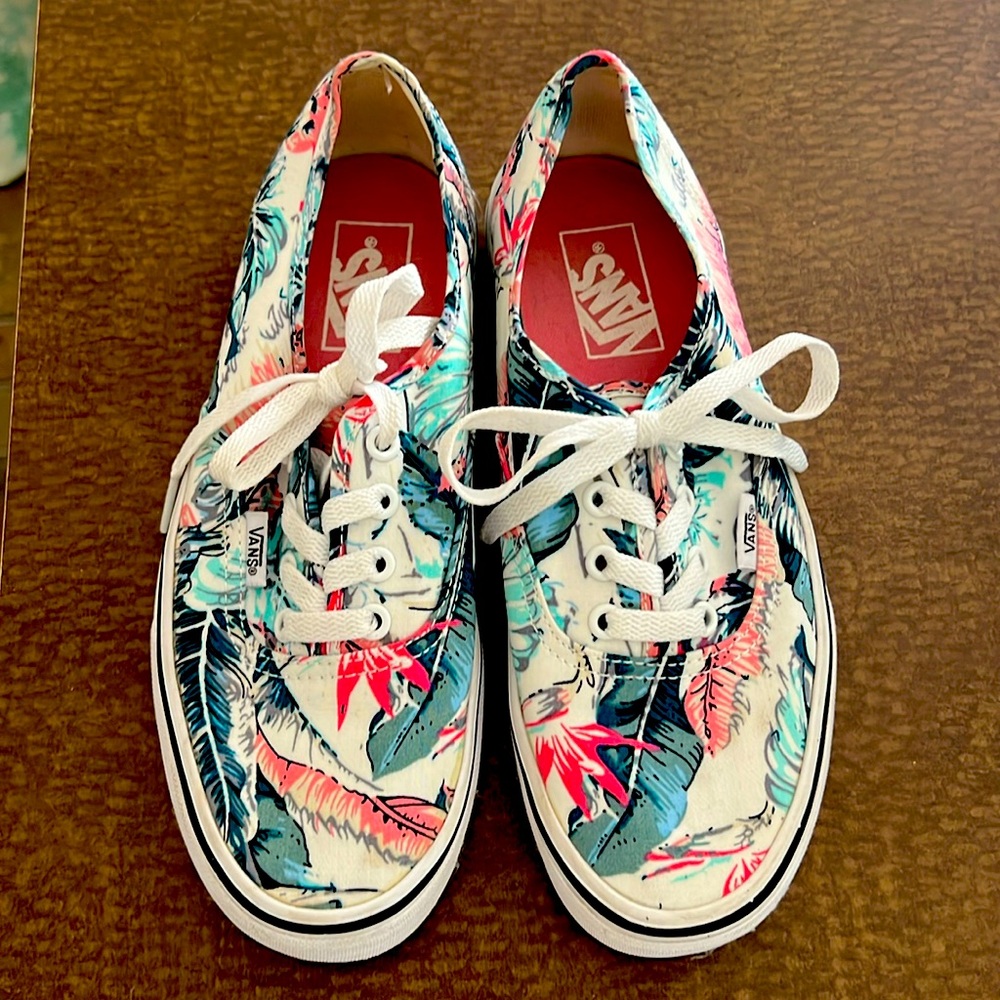 Vans Authentic Canvas Tropical print in multi-color/true white Women 7.5/Men 6